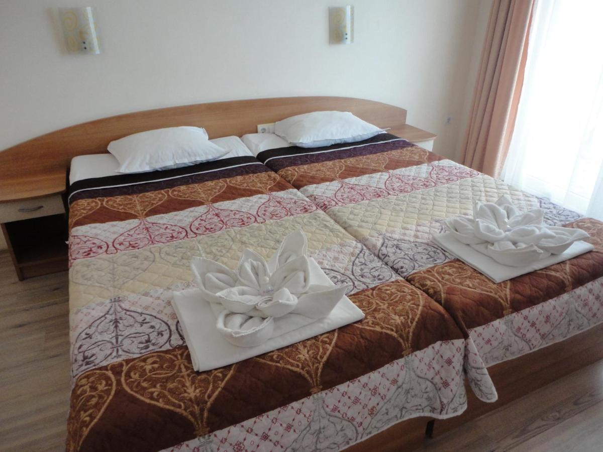 Barex Family Hotel Sozopol Buitenkant foto